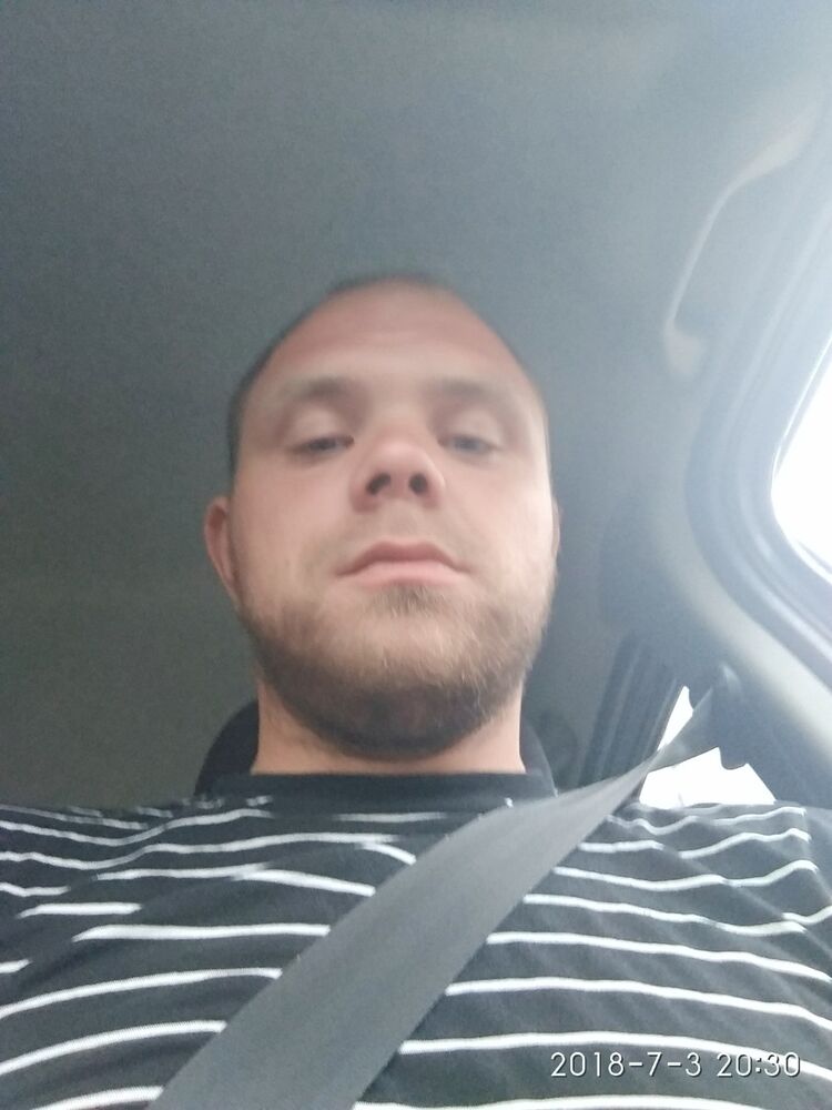  ,   Andrei, 36 ,   ,   , c 