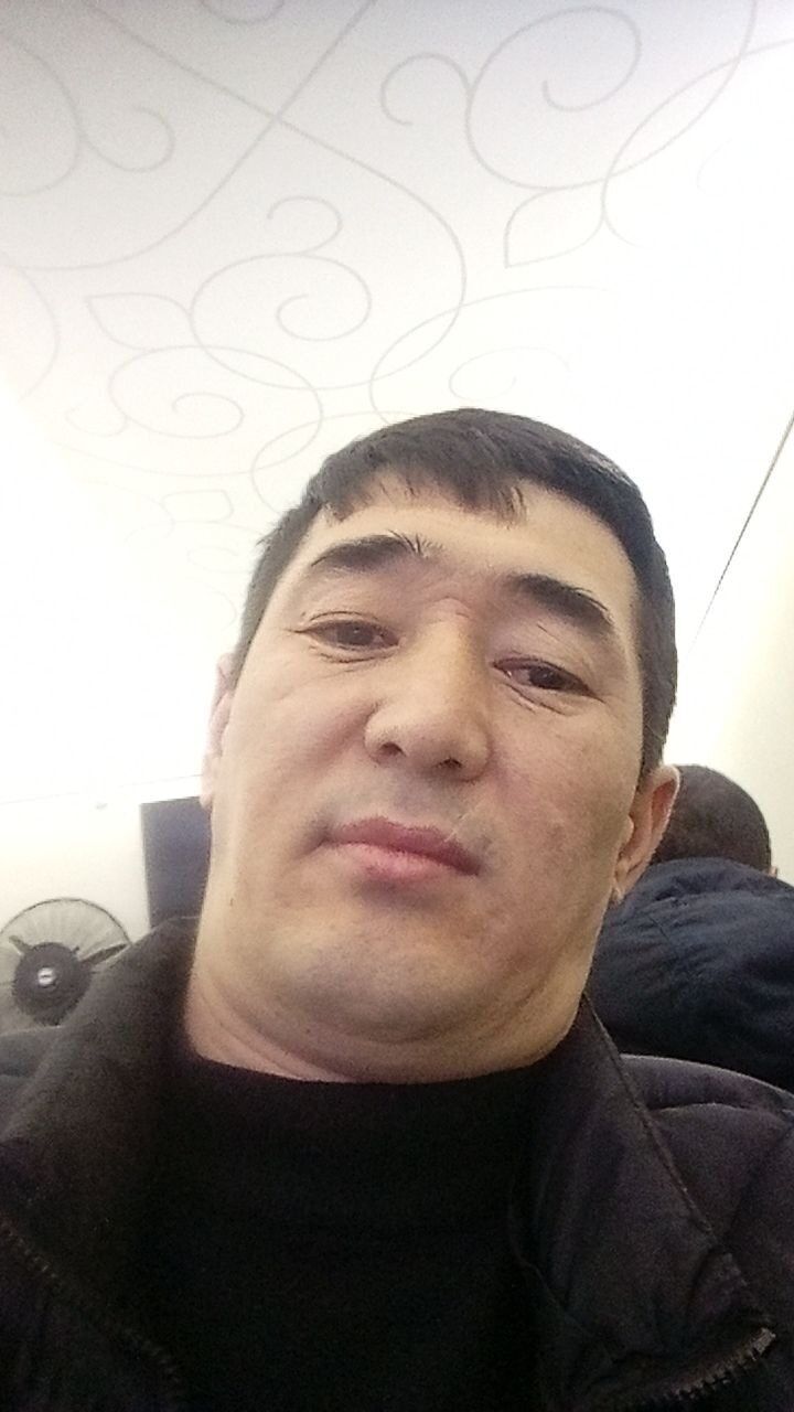  29204869  Ali, 40 ,    