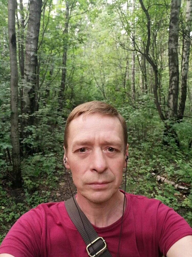  21052169  , 47 ,    