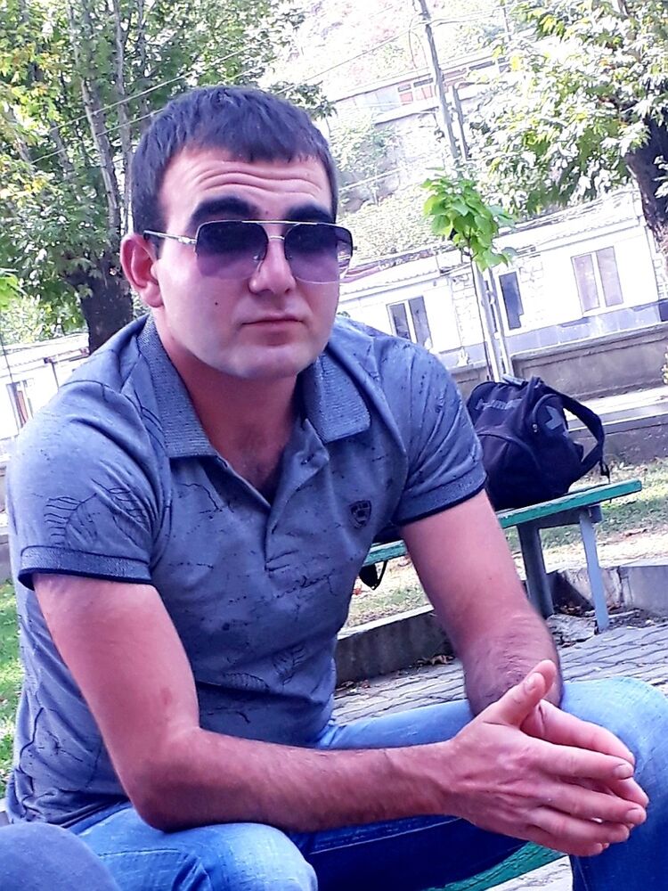  ,   Spartak, 28 ,   ,   , c 