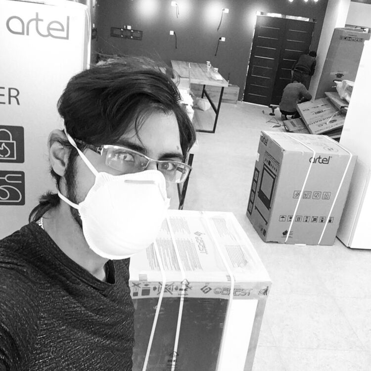  20788149  Dino, 28 ,    