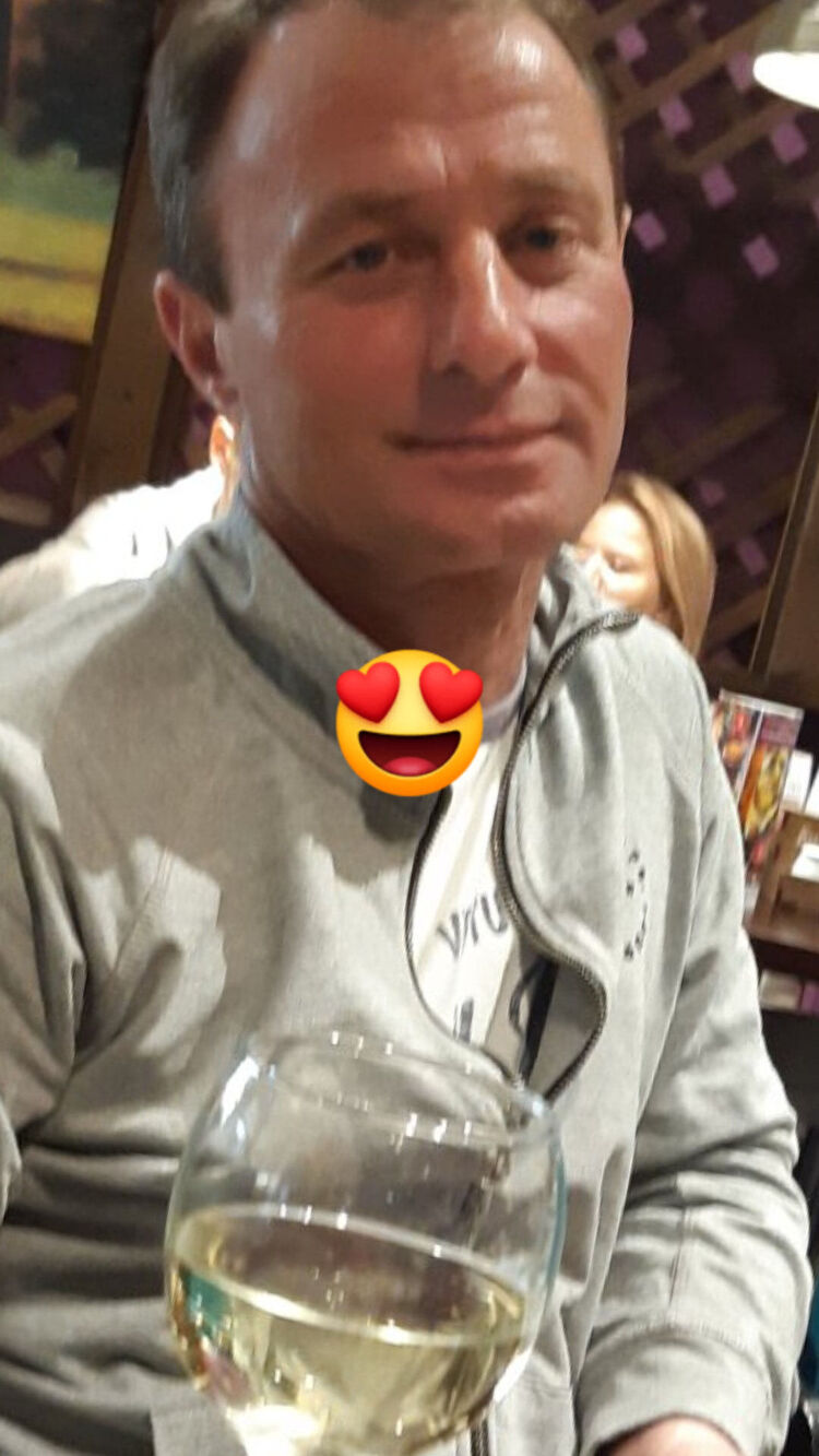  27099649  Marseli, 56 ,    