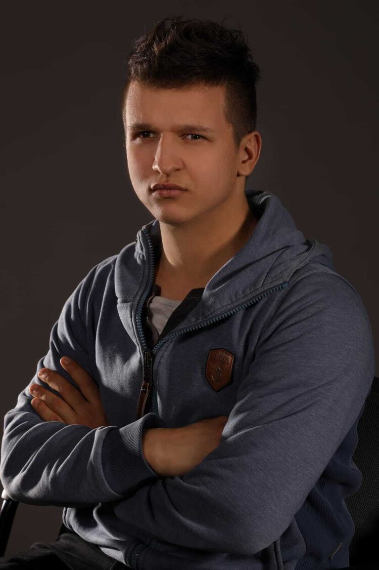 ���� 48009679 ����� �������, 22 ����, ���� ���������� � ������