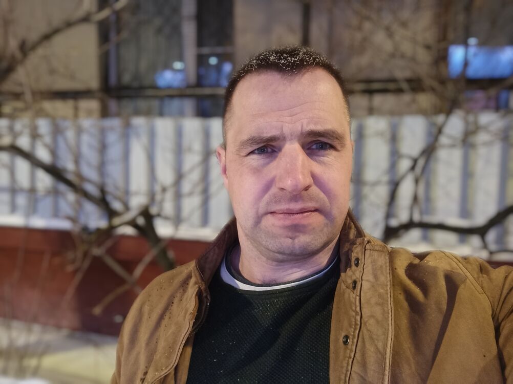  ,   Dima, 44 ,   ,   , c , 