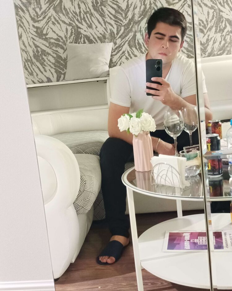  ,   Daniel, 28 ,   ,   , c 