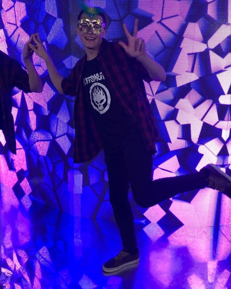 ���� 18914809 ������� �������, 33 ����, ���� ���������� � ������