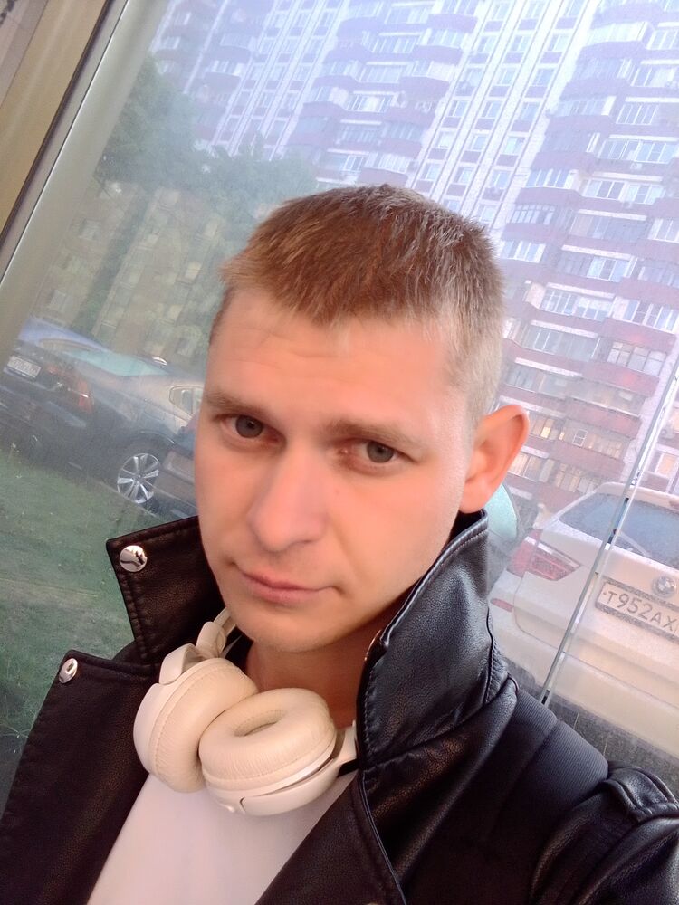  35124469  Alex, 32 ,    -