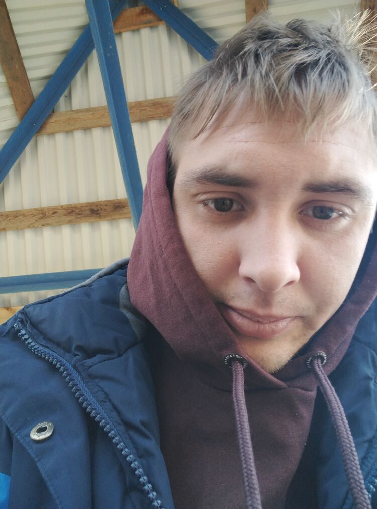  ,   Maksimka, 27 ,   ,   