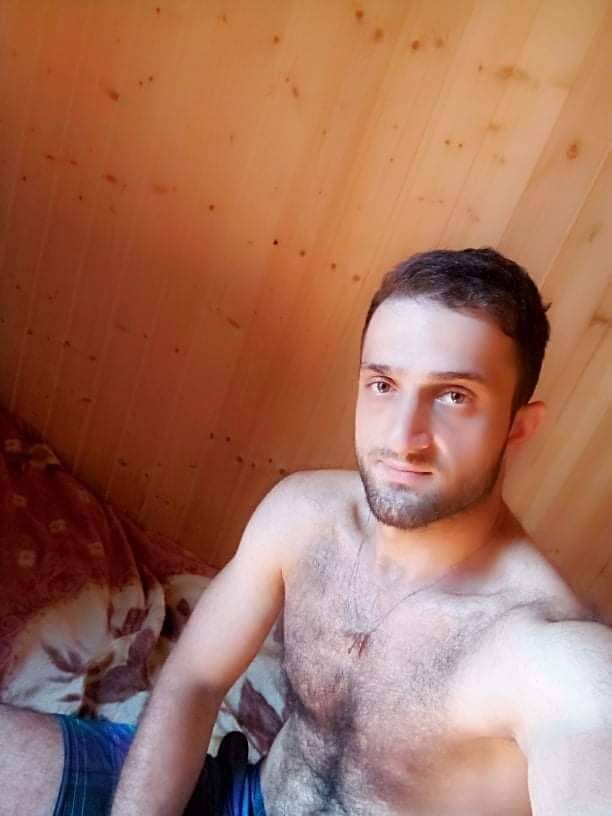  28921059  Mirza, 31 ,    