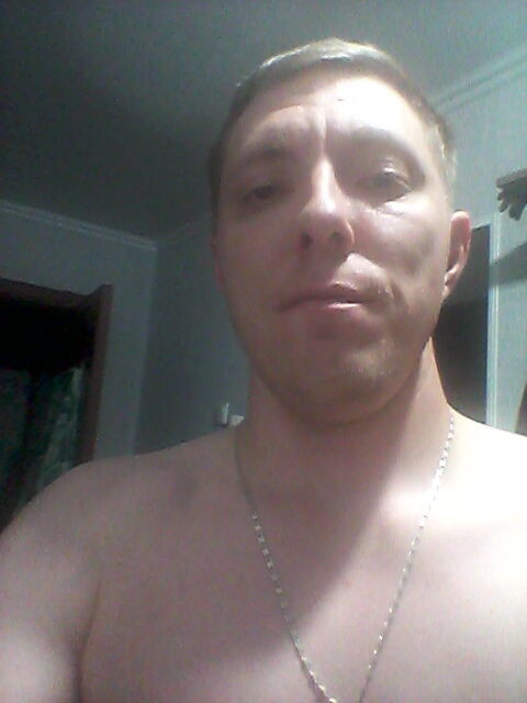  23558879  Andrey, 37 ,    