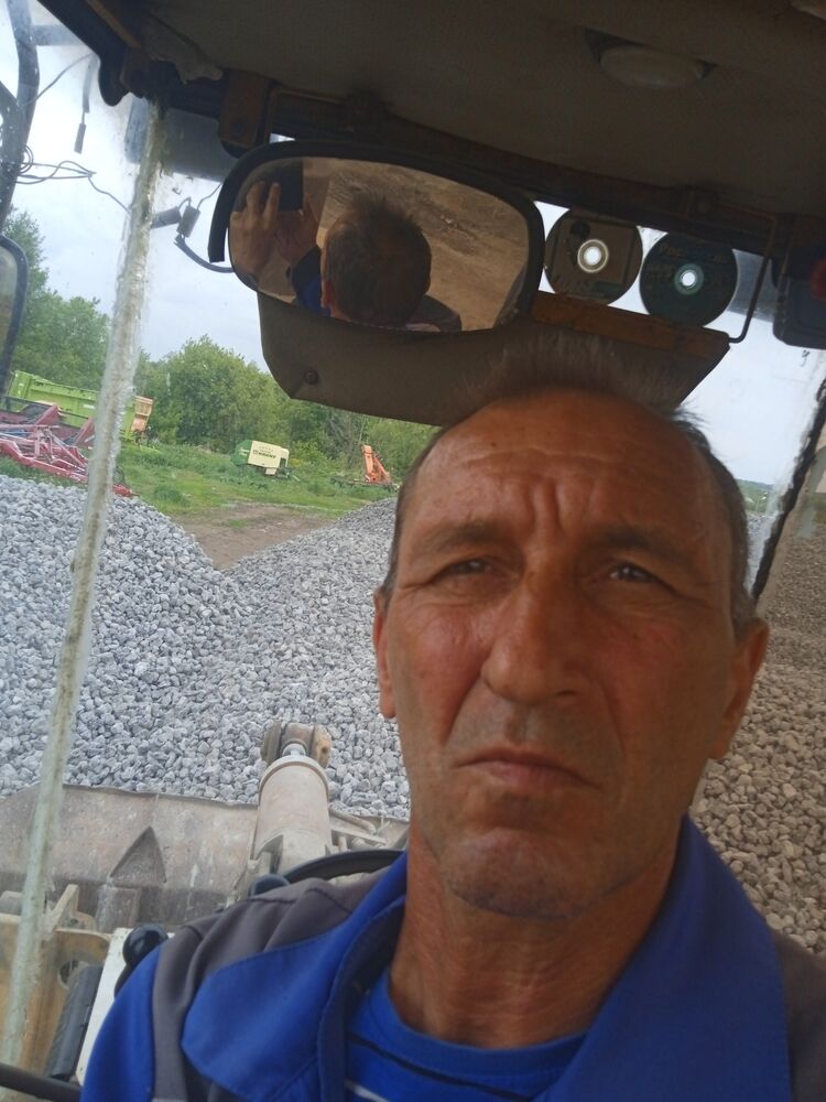  45718739  , 54 ,    