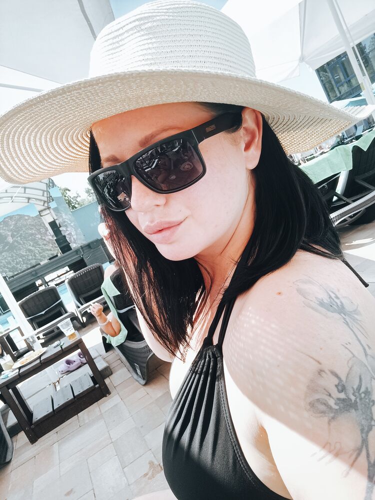  54598079  , 37 ,    --