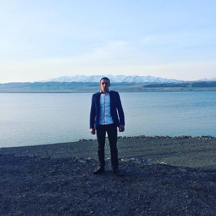  ,   Artyom, 27 ,   ,   , c , 
