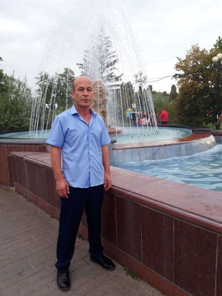  28312849  Murat, 52 ,    