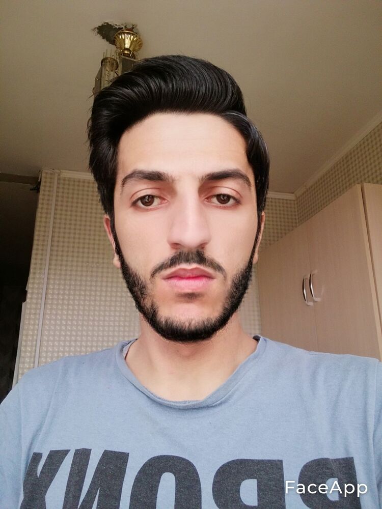  22720829  Samvel, 28 ,    