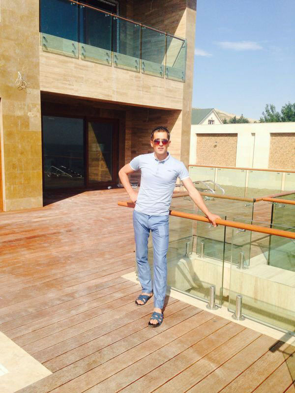  5070649  Kyamran, 36 ,    