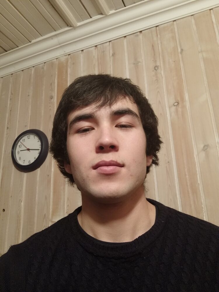  30589709  Alek, 28 ,    