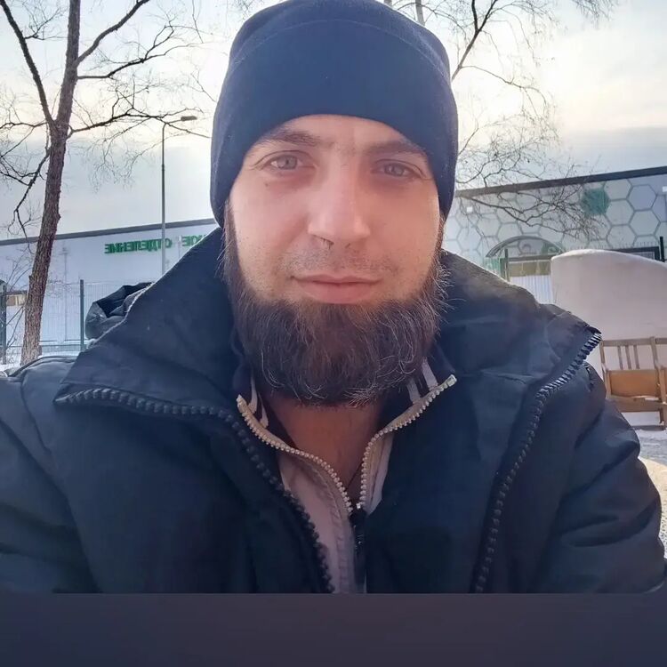  41626119  , 38 ,    