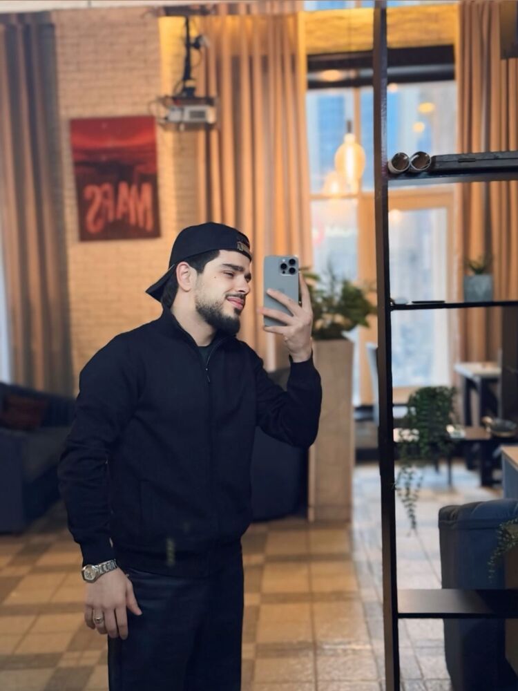  ,   Sharif, 23 ,   ,   