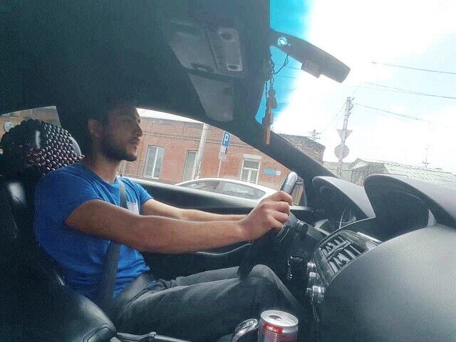  27875769  Giorgi shubi, 28 ,    