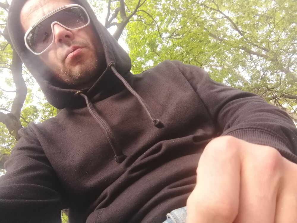  -,   Nik, 41 ,   ,   , c , 