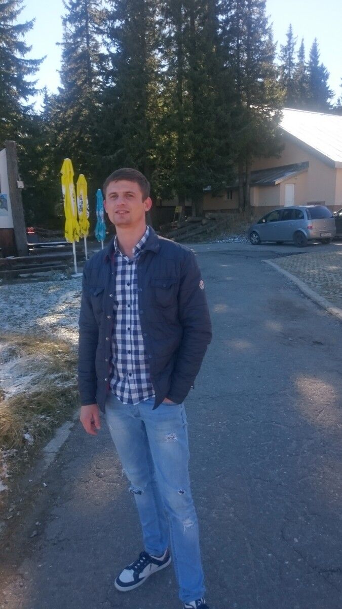  8773049  Nelu, 34 ,    