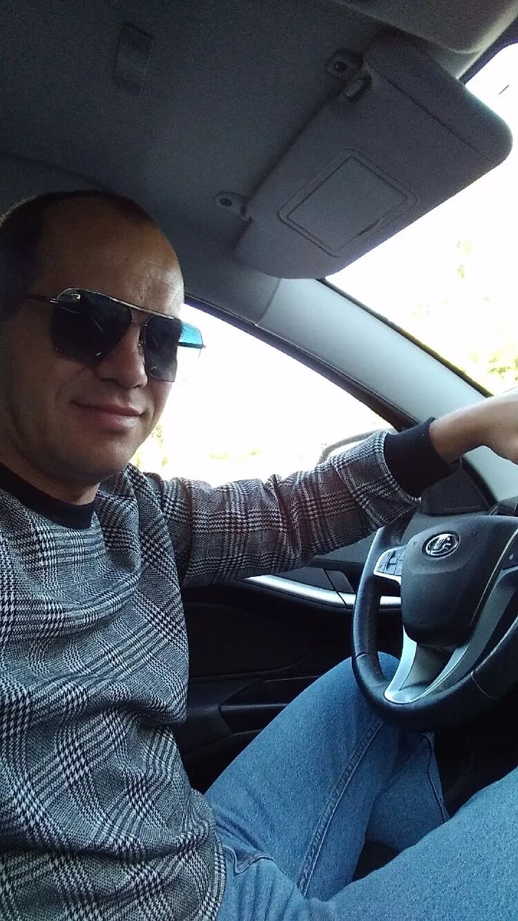  ,   Maks, 38 ,   ,   , c 