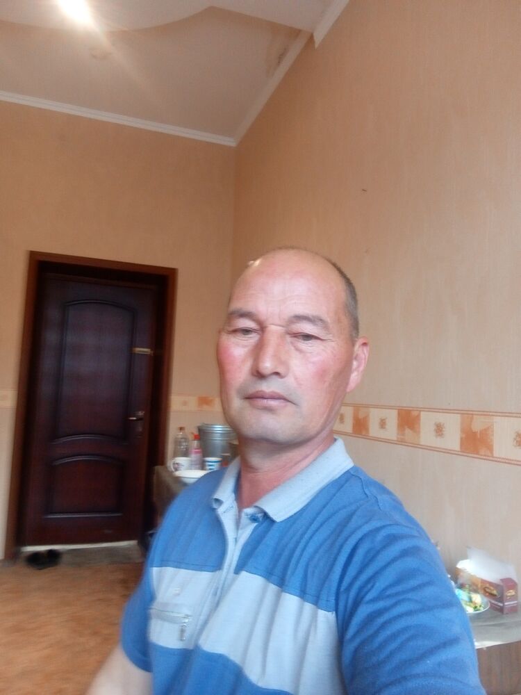  38532409  , 53 ,    