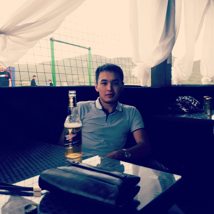  13787649  Maksat, 29 ,    