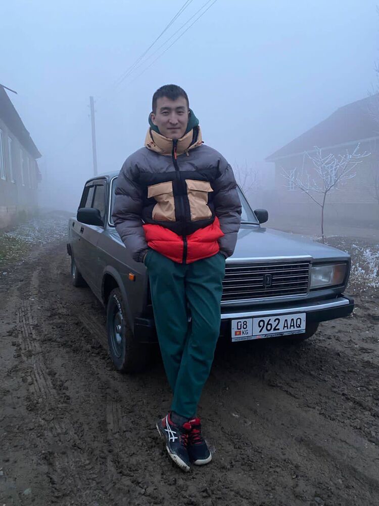  ,   Biki, 26 ,   ,   