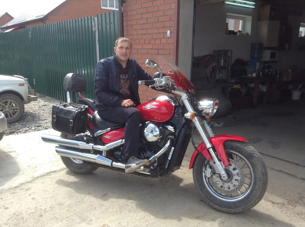  ,   Hunter, 37 ,   ,   
