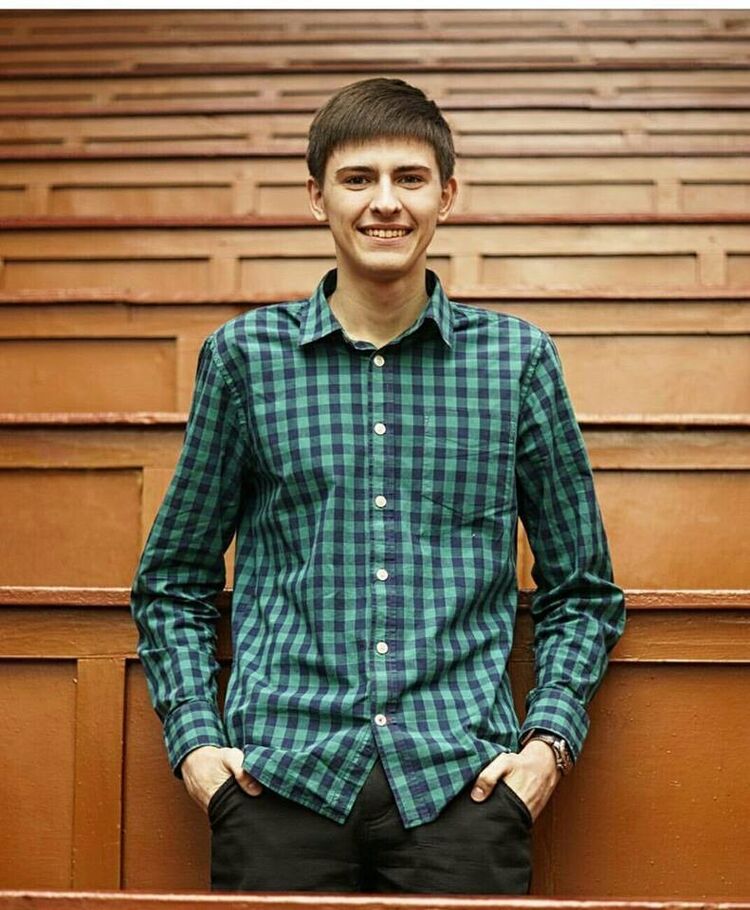  19123249  Hibitch, 25 ,    