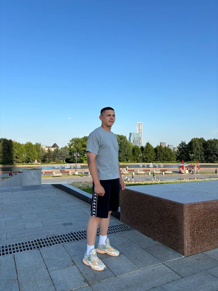 ���� 48124299 ����� ������, 22 ����, ���� ���������� � ������