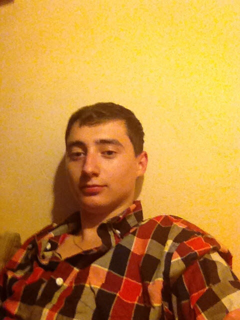  33533689  , 32 ,    