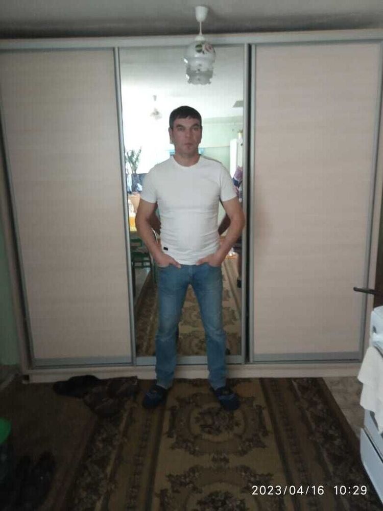  36633739  Serjik, 45 ,    