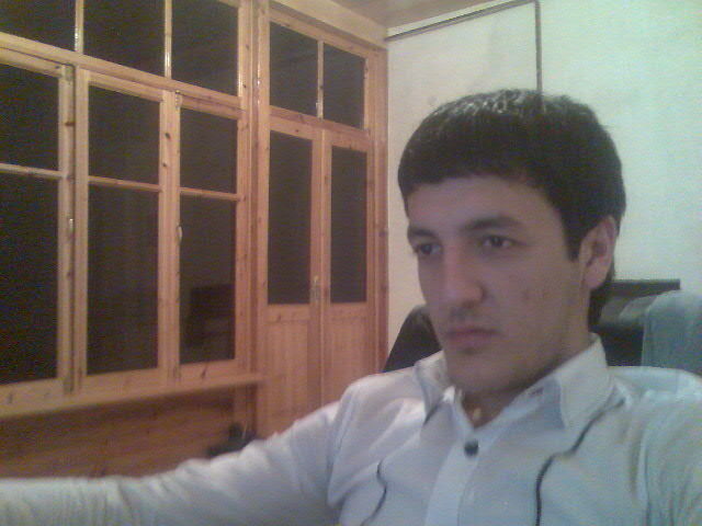  ,   Roma, 33 ,     , c 