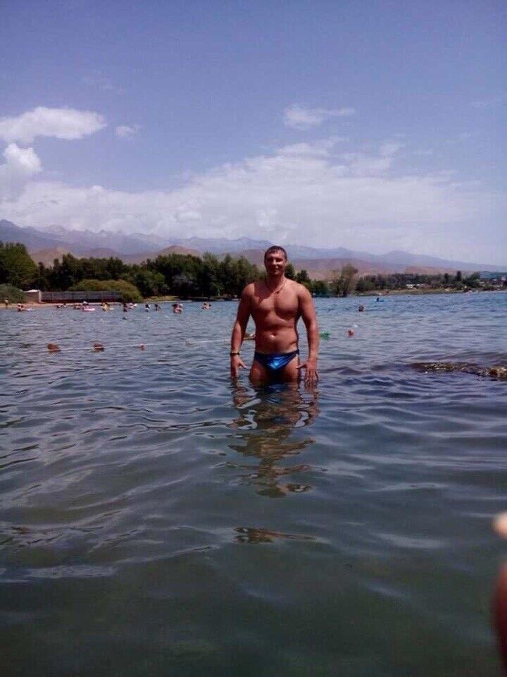  ,   Egor, 38 ,   