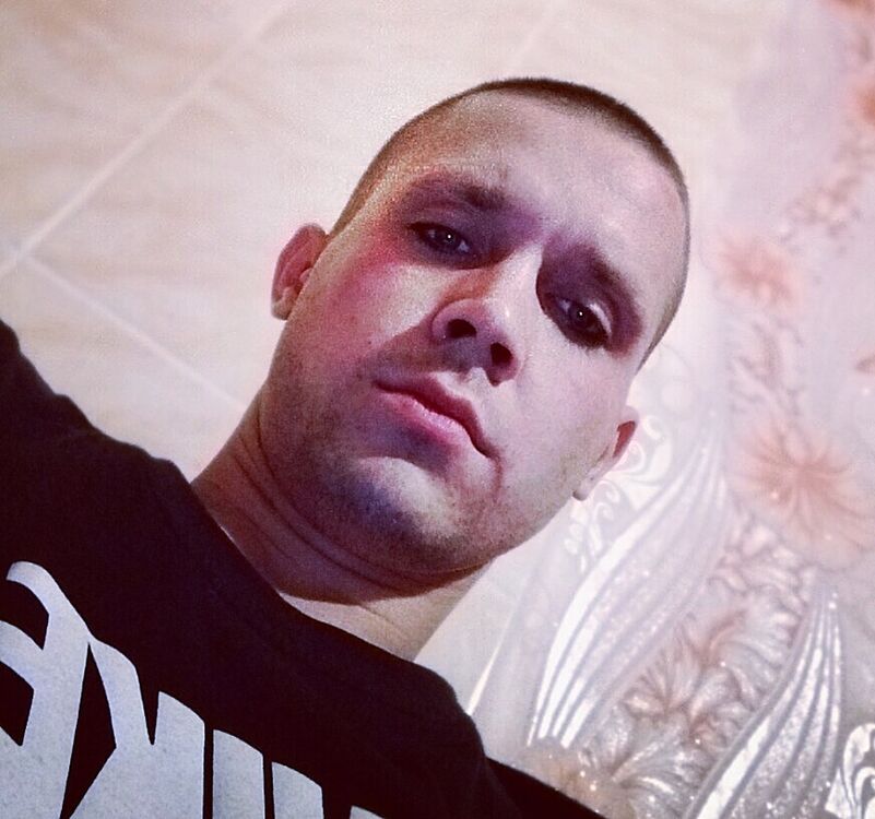  35107899  , 27 ,    