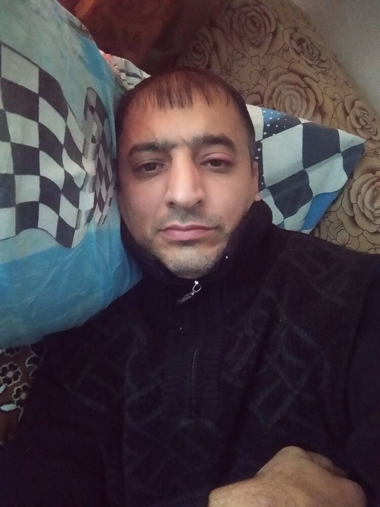  47118249  Ruben, 39 ,    