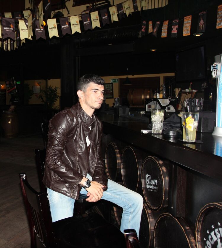  ,   Tigran, 42 ,   ,   , c 