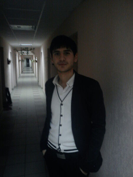  ,   Emir, 31 ,   ,   , c 