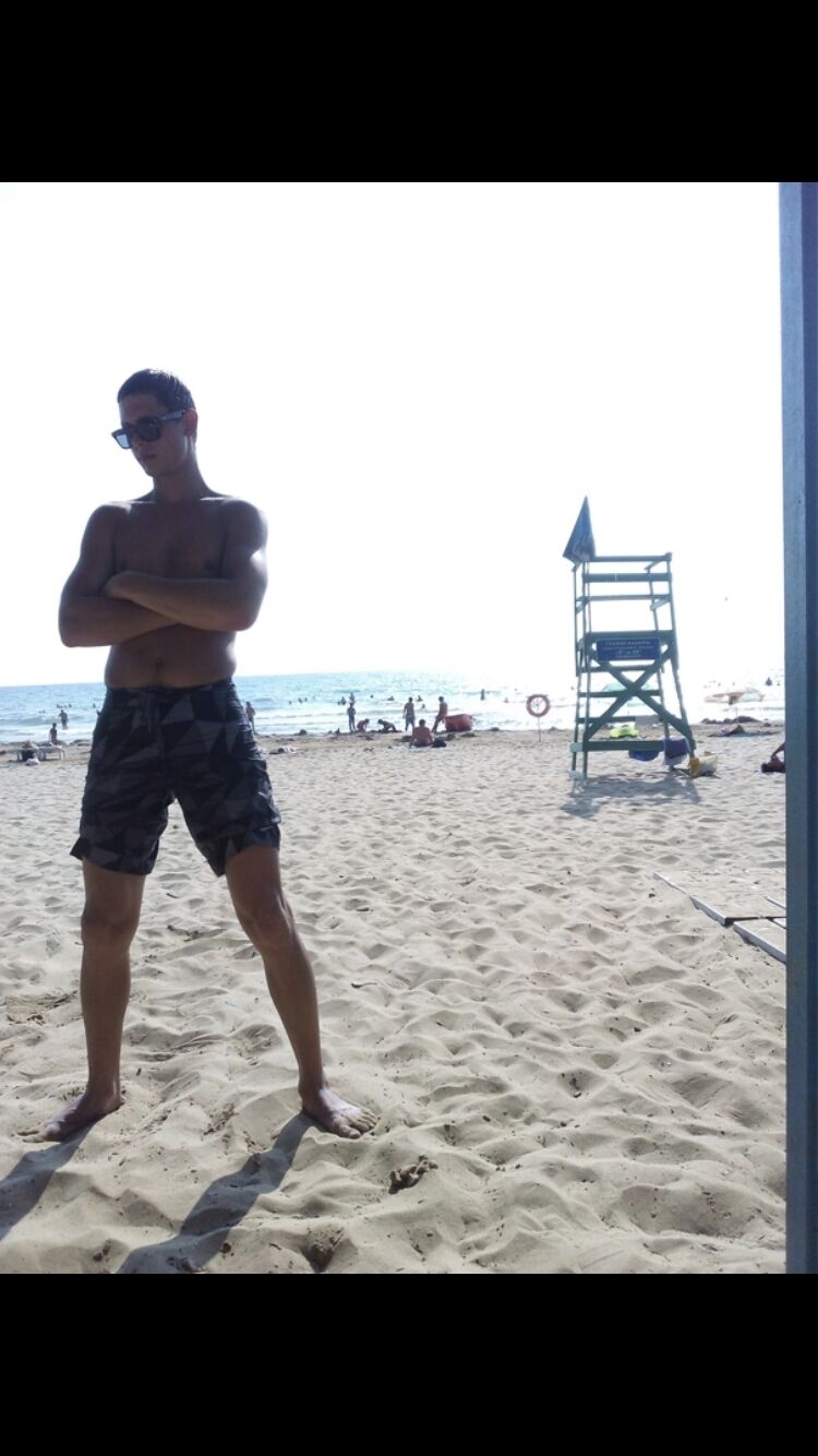  30628339  Pavel, 30 ,    