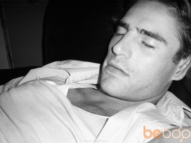  1139709  Slavik, 43 ,    