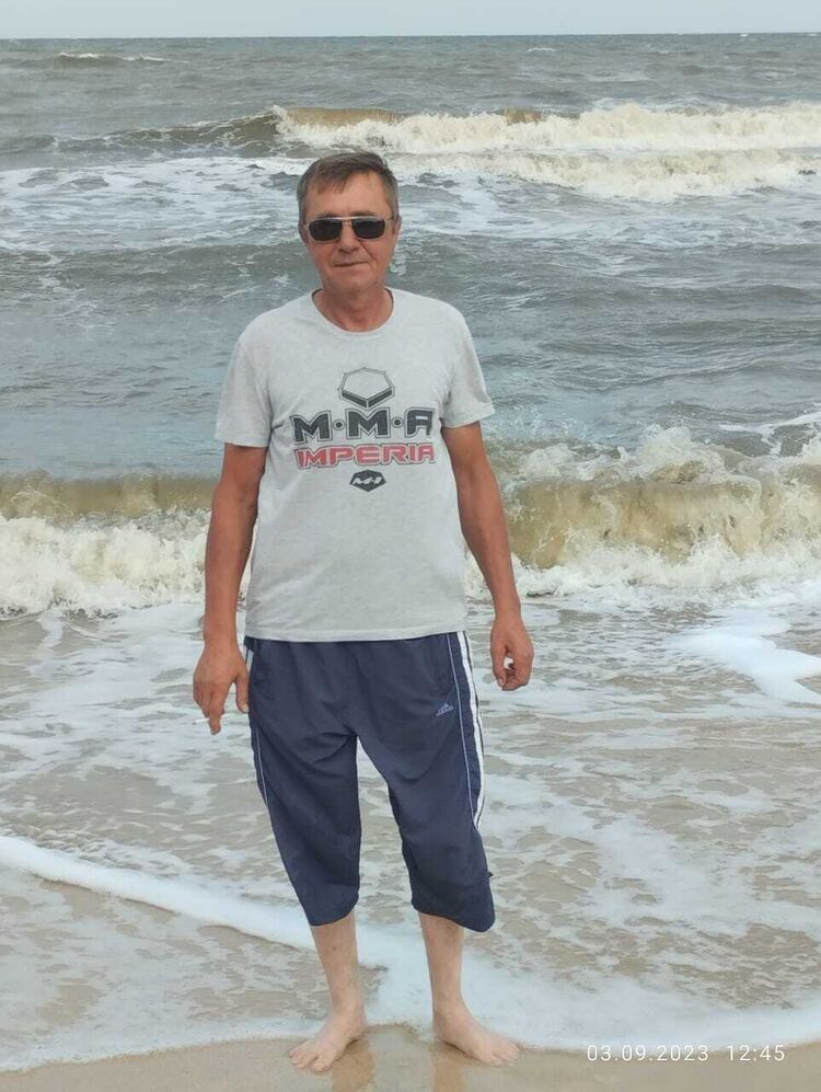 ,   Andrey, 58 ,   ,   , 