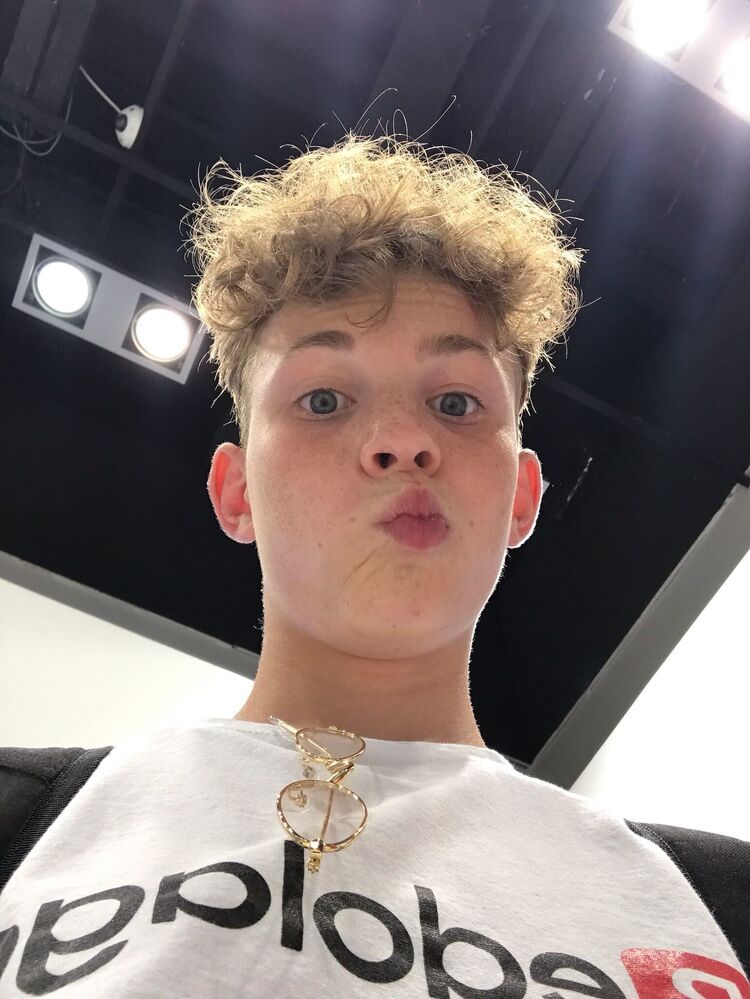 ���� 29677049 ����� �����, 21 ���, ���� ���������� � �������-�����