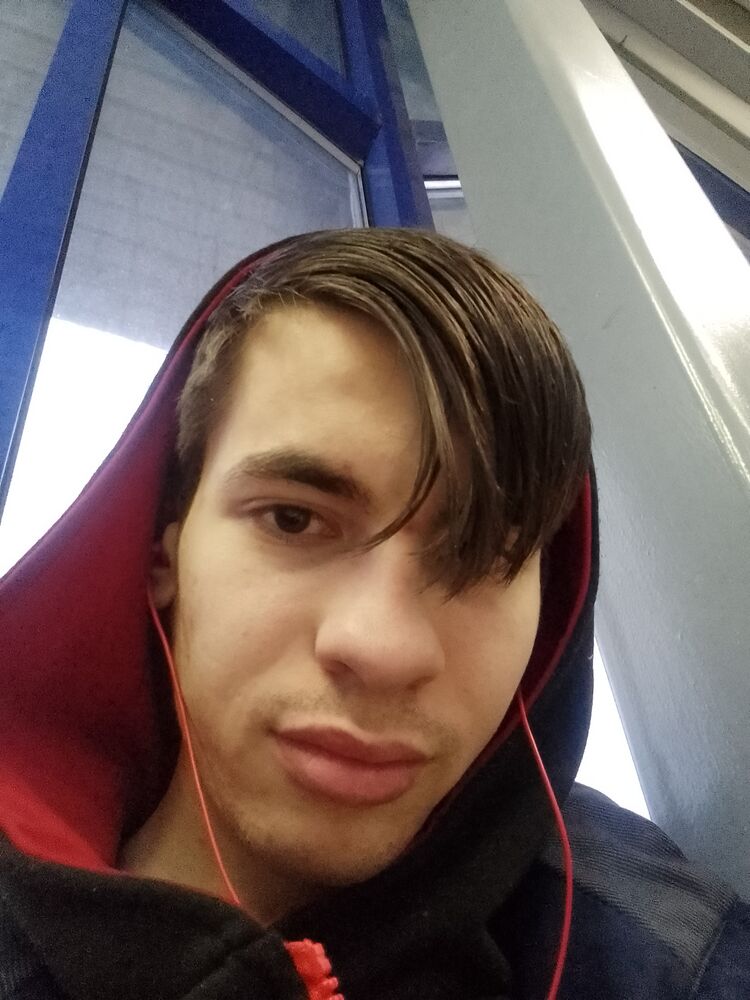  30708569  , 24 ,    