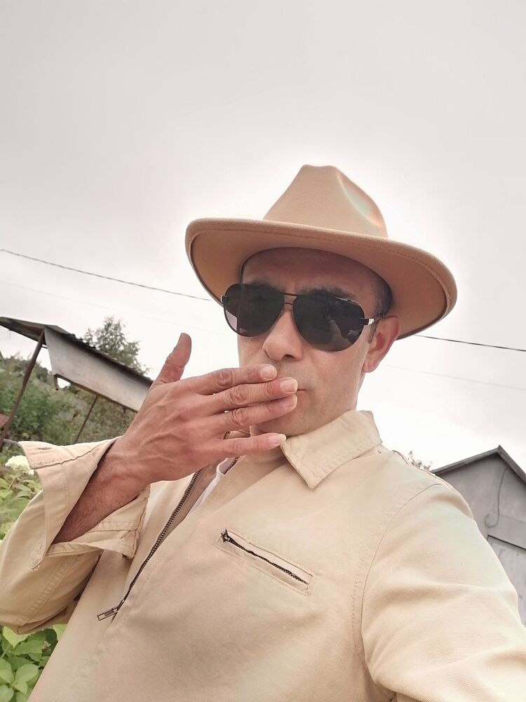  45256829  , 37 ,    