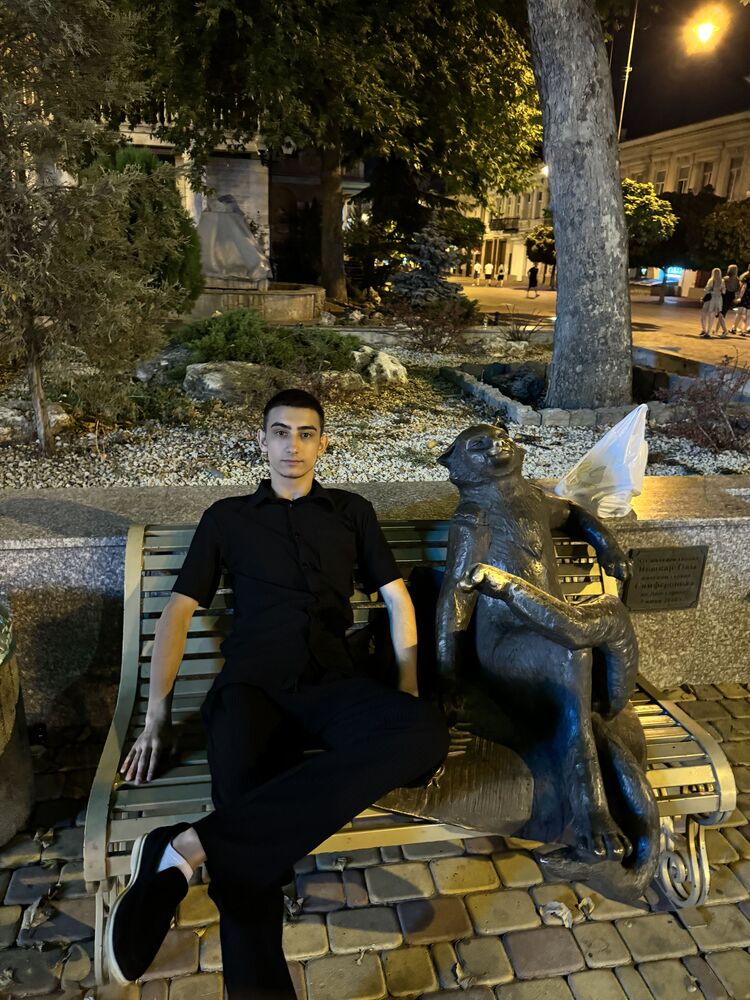 ���� 44859379 ����� �����, 19 ���, ���� ���������� � �����������