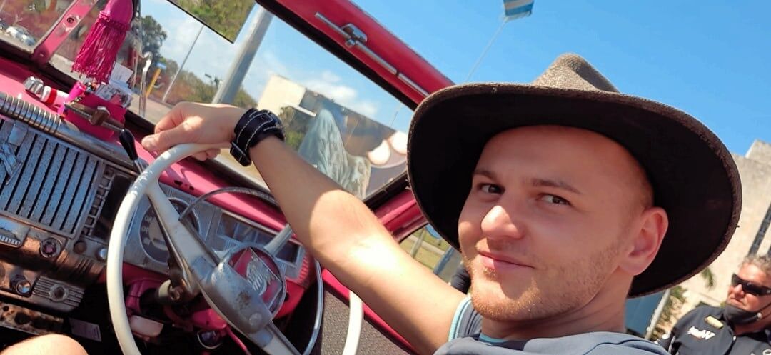  52441399  Amigo, 30 ,     