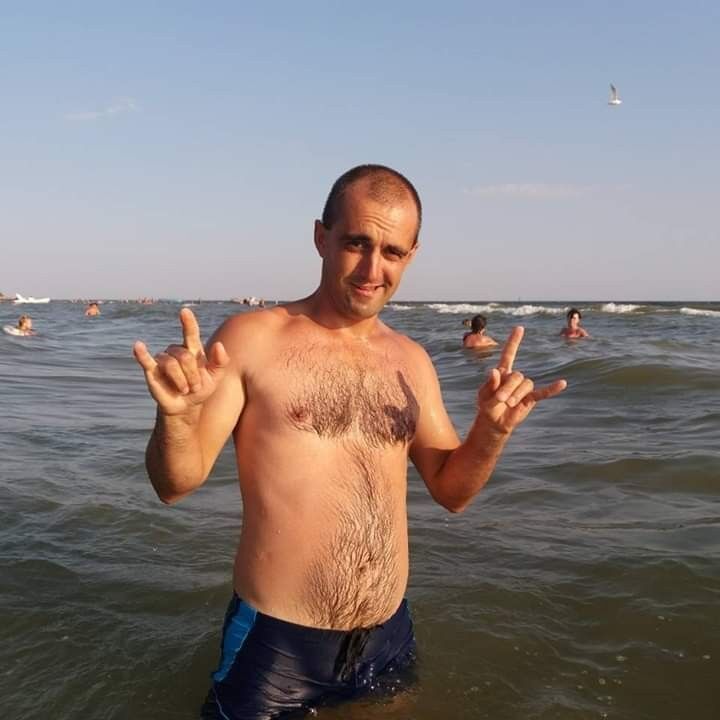  15579689  , 35 ,    